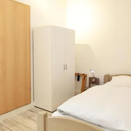 Goldener Loewe Szálloda